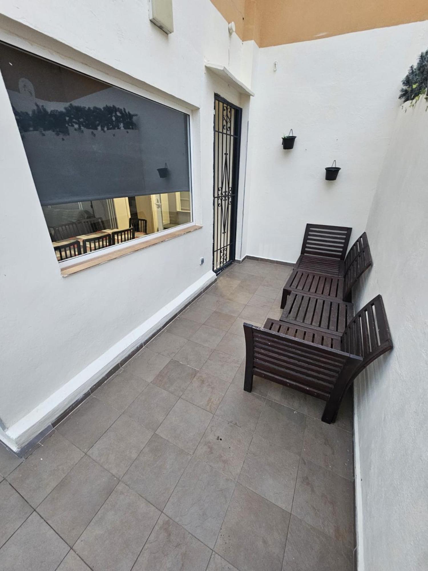 Apartamentos Turia Valencia Exteriör bild