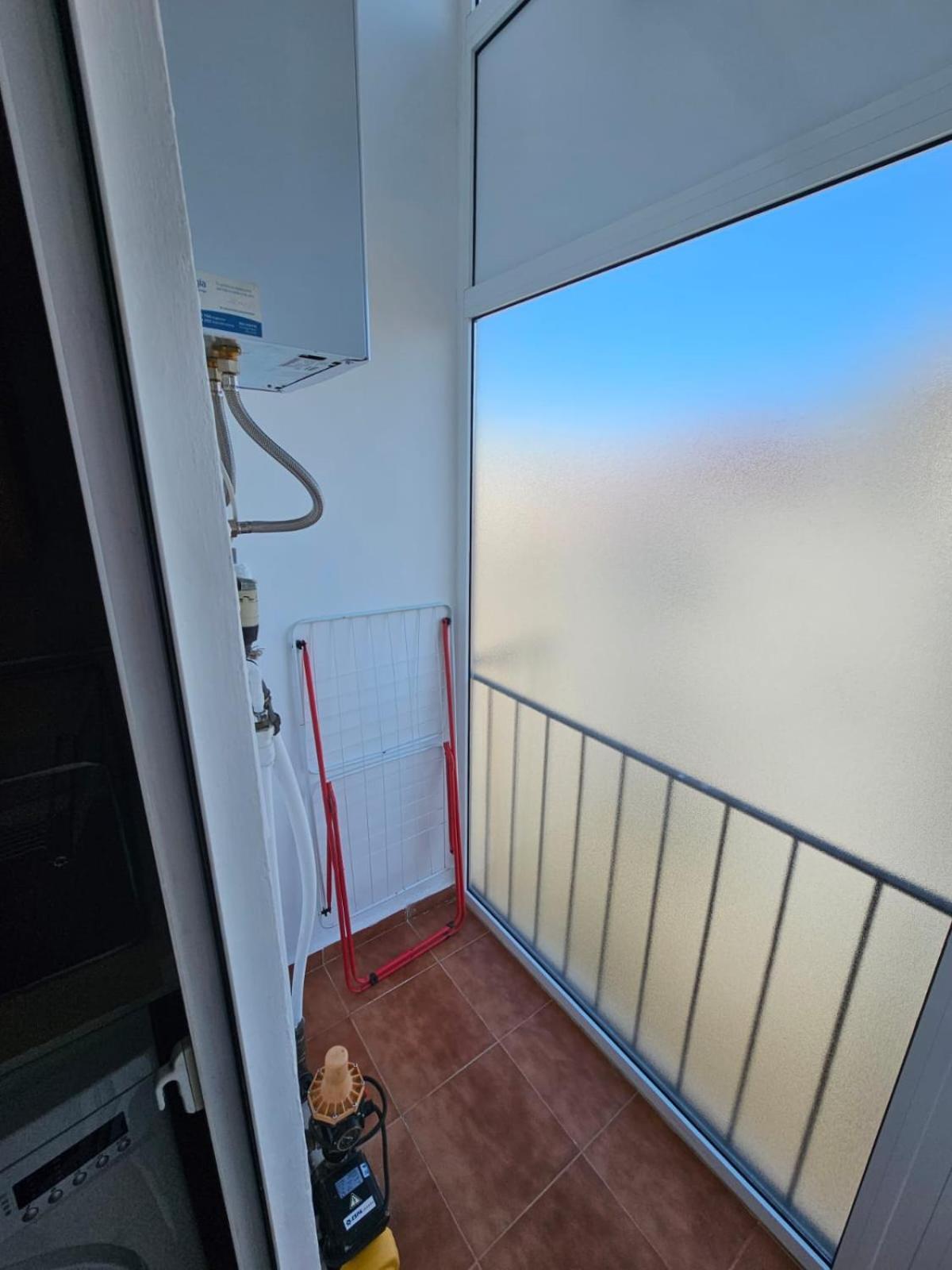 Apartamentos Turia Valencia Exteriör bild