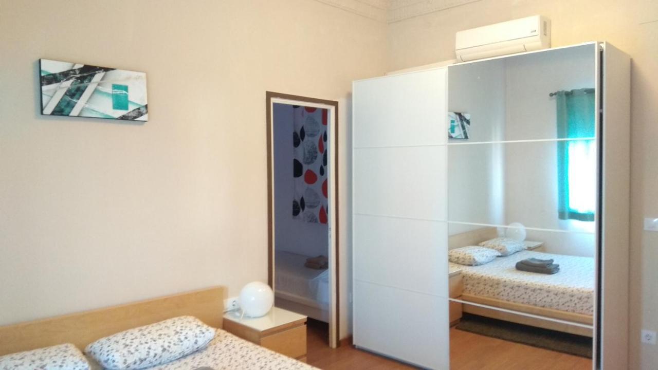 Apartamentos Turia Valencia Exteriör bild