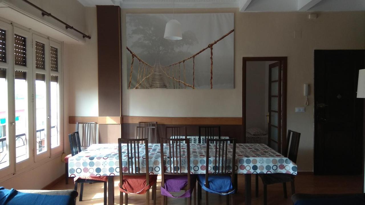 Apartamentos Turia Valencia Exteriör bild